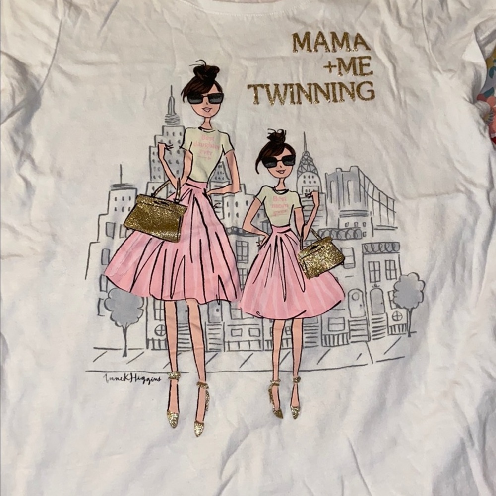 Mama + Me = Twinning T-Shirt